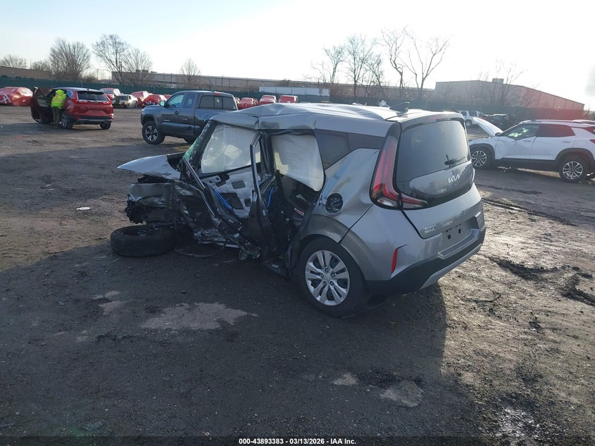 2023 Kia Soul Lx