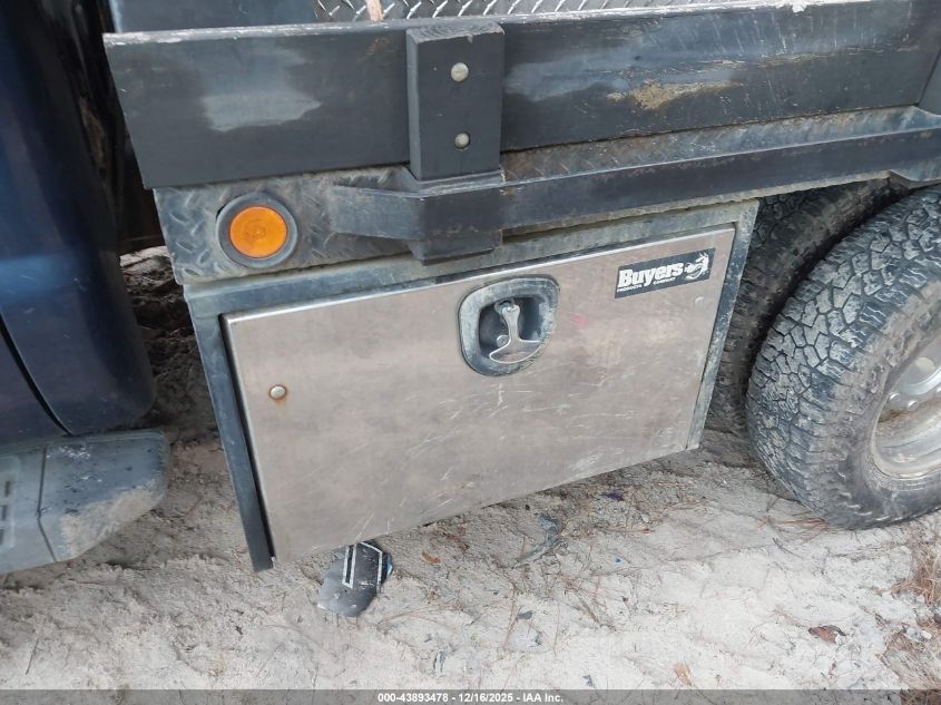 2010 Ford F-350 Chassis Lariat/Xl/Xlt VIN: 1FDWX3HR1AEB11571 Lot: 43893478