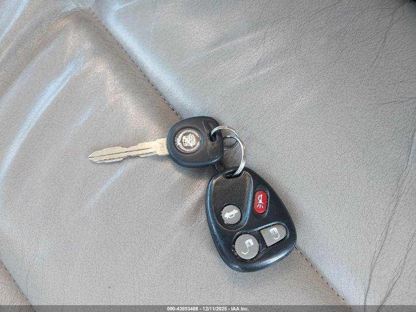 2001 Cadillac Deville Standard VIN: 1G6KD54YX1U101277 Lot: 43893486