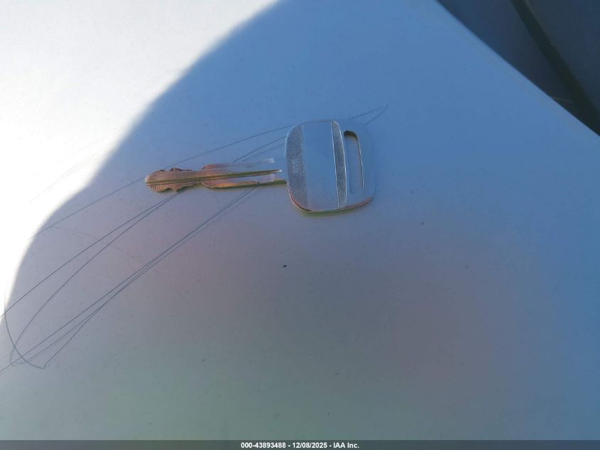 2003 Toyota Corolla Le VIN: JTDBR32E530008821 Lot: 43893488