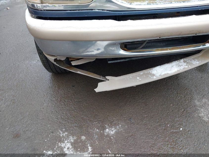 1998 Ford Explorer Eddie Bauer/Limited/Xlt VIN: 1FMZU35P4WZA92684 Lot: 43893502