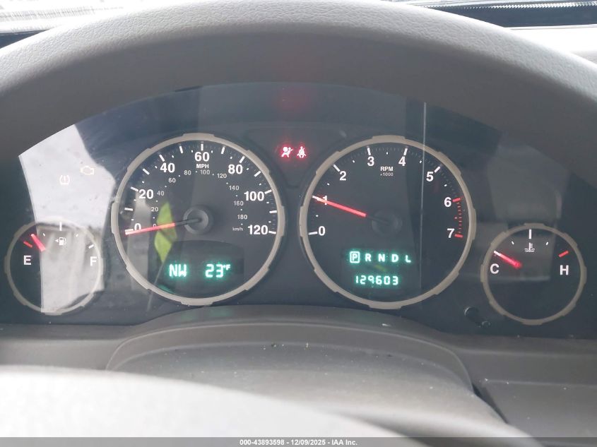 2008 Jeep Liberty Sport VIN: 1J8GN28K18W131585 Lot: 43893598