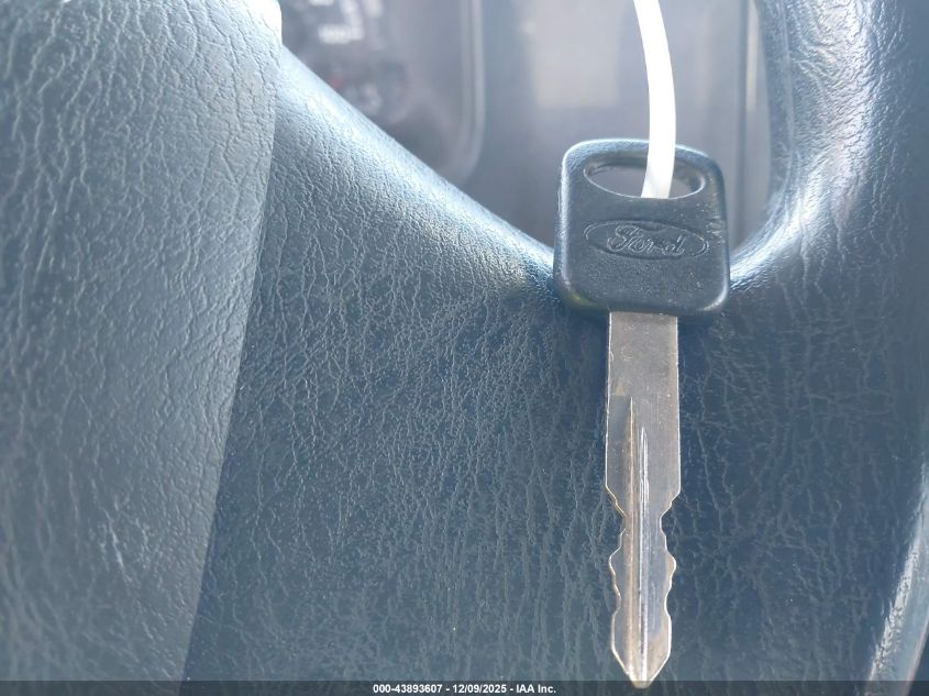 2014 Ford E-350 Cutaway VIN: 1FDEE3FLXEDA75844 Lot: 43893607