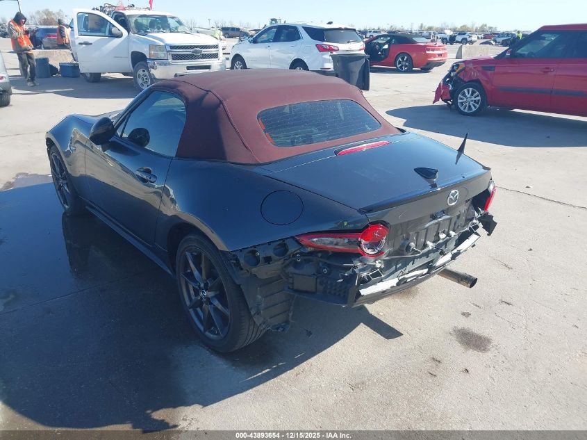 2018 Mazda Mx-5 Miata Club VIN: JM1NDAC73J0205354 Lot: 43893654