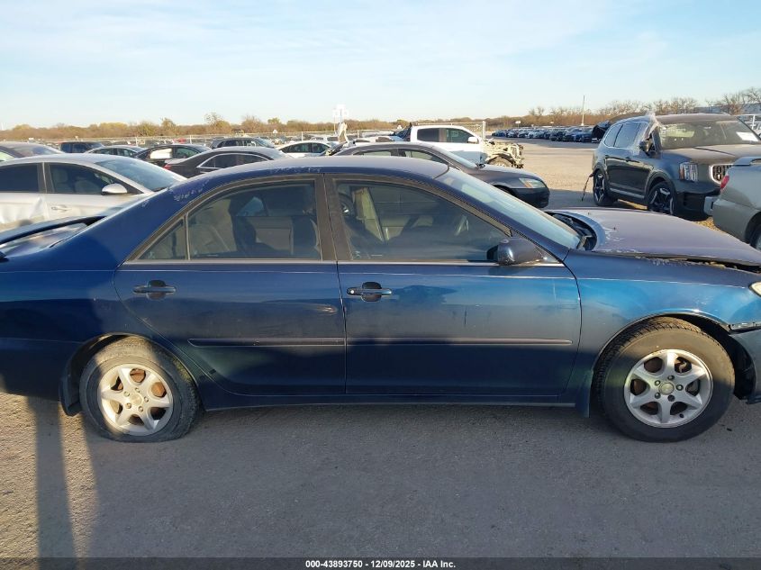 2002 Toyota Camry Le VIN: 4T1BE32K32U540864 Lot: 43893750