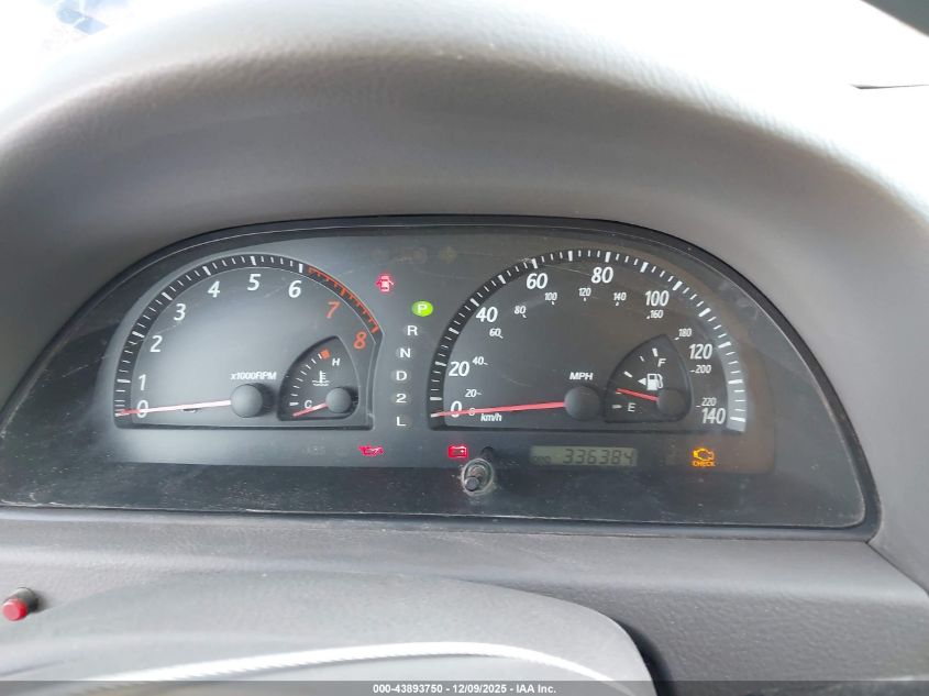 2002 Toyota Camry Le VIN: 4T1BE32K32U540864 Lot: 43893750