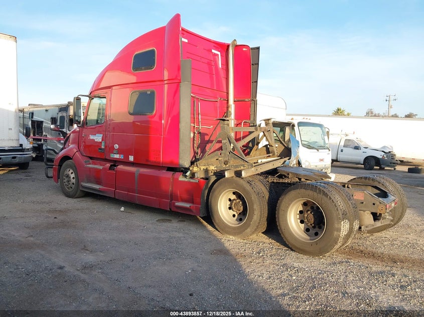 2019 Volvo Vnl red Lot 111043893857 Vin 4V4NC9EH1KN215123