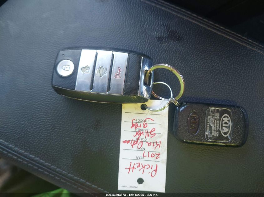 2017 Kia Optima Ex VIN: 5XXGU4L3XHG150224 Lot: 43893873