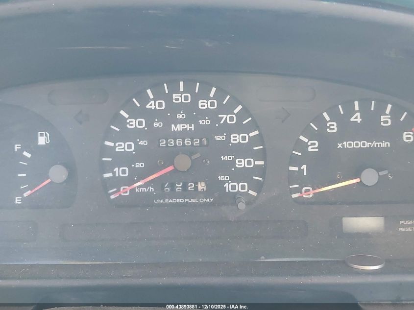 1994 Nissan Pathfinder Le/Se/Xe VIN: JN8HD17Y3RW235872 Lot: 43893881