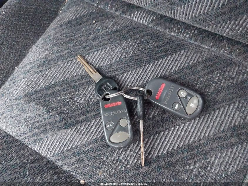 2000 Honda Cr-V Ex VIN: JHLRD1866YS019178 Lot: 43893890