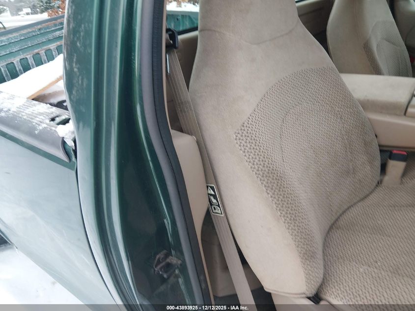 1999 Ford F-150 Lariat/Work Series/Xl/Xlt VIN: 1FTRF18W8XNB76005 Lot: 43893925