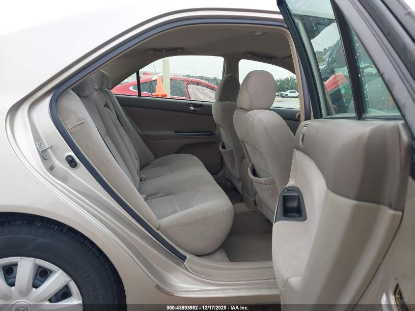 2005 Toyota Camry Le VIN: 4T1BE32K35U977879 Lot: 43893952