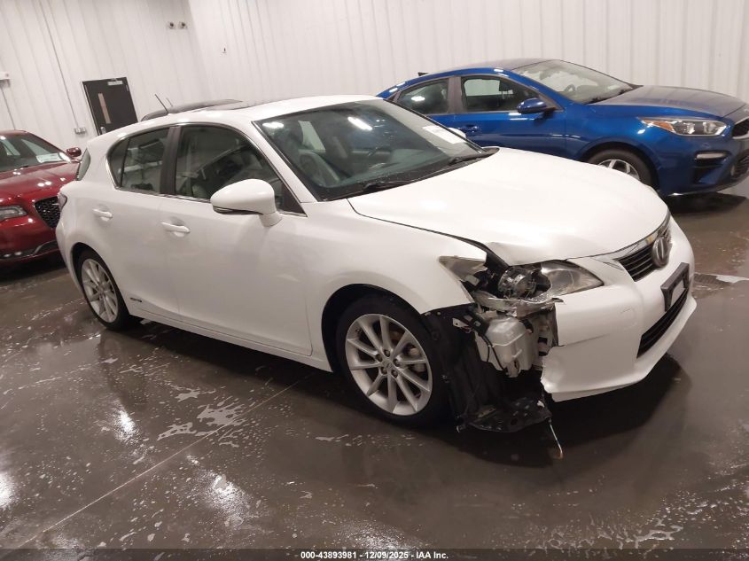 LEXUS CT 200H PREMIUM