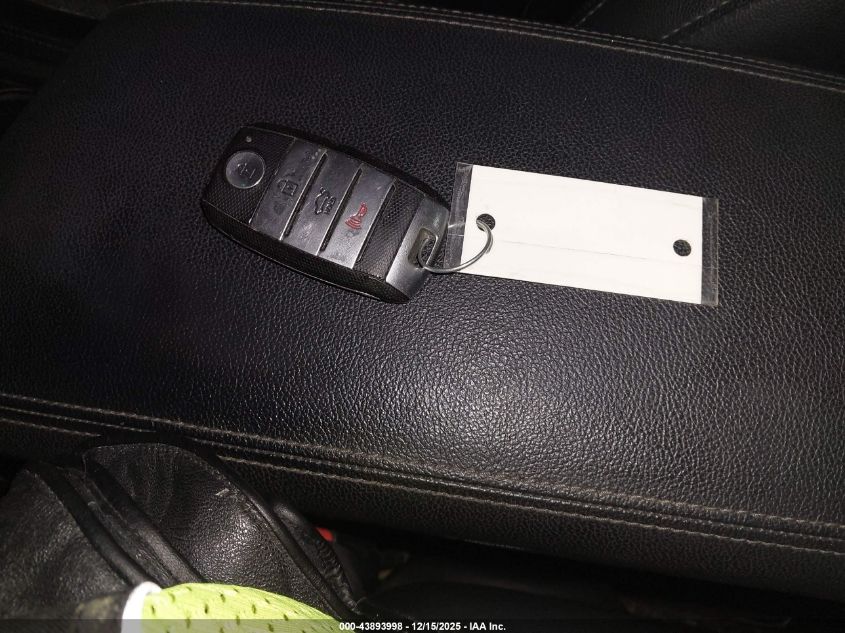 2020 Kia Optima Ex Premium VIN: 5XXGU4L18LG423927 Lot: 43893998