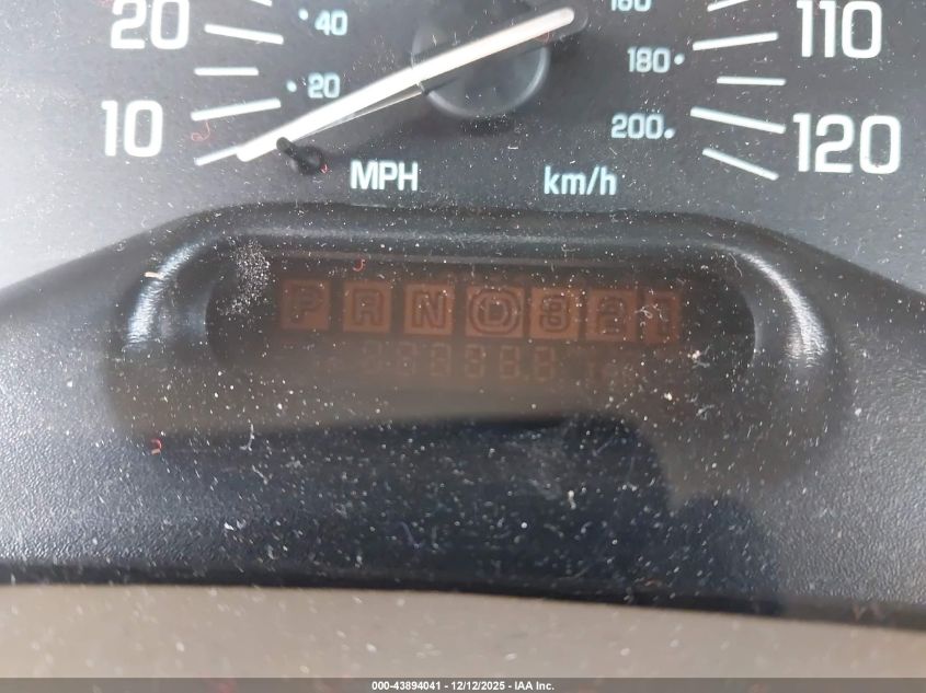 2001 Buick Century Limited VIN: 2G4WY55J011280392 Lot: 43894041