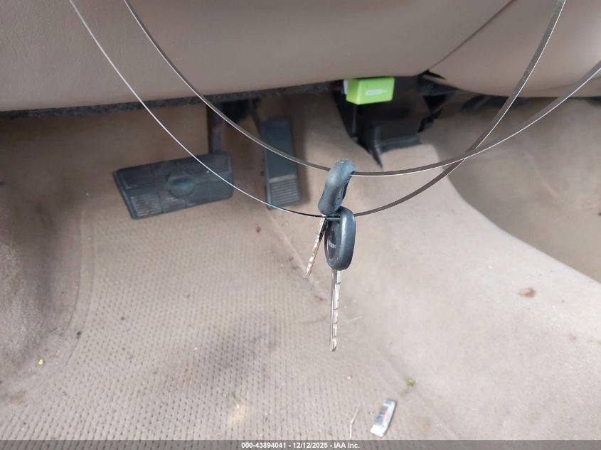 2001 Buick Century Limited VIN: 2G4WY55J011280392 Lot: 43894041