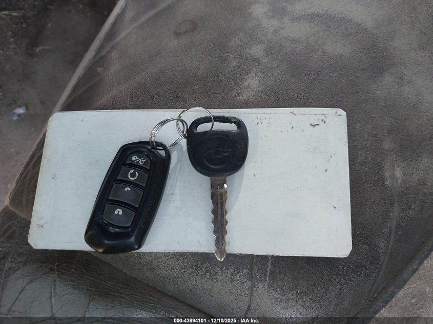 2005 Chevrolet Tahoe Z71 VIN: 1GNEK13T05R212659 Lot: 43894101