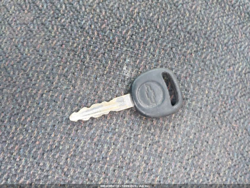 2002 Chevrolet Silverado 2500Hd VIN: 1GCHK24U22E174101 Lot: 43894133