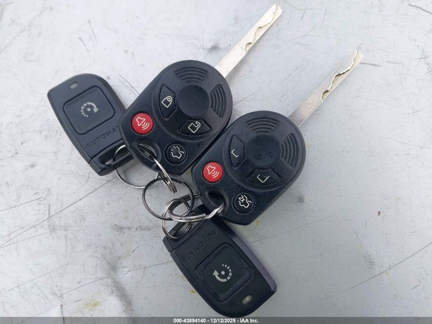 2018 Ford Escape Sel VIN: 1FMCU9HD8JUB87572 Lot: 43894140