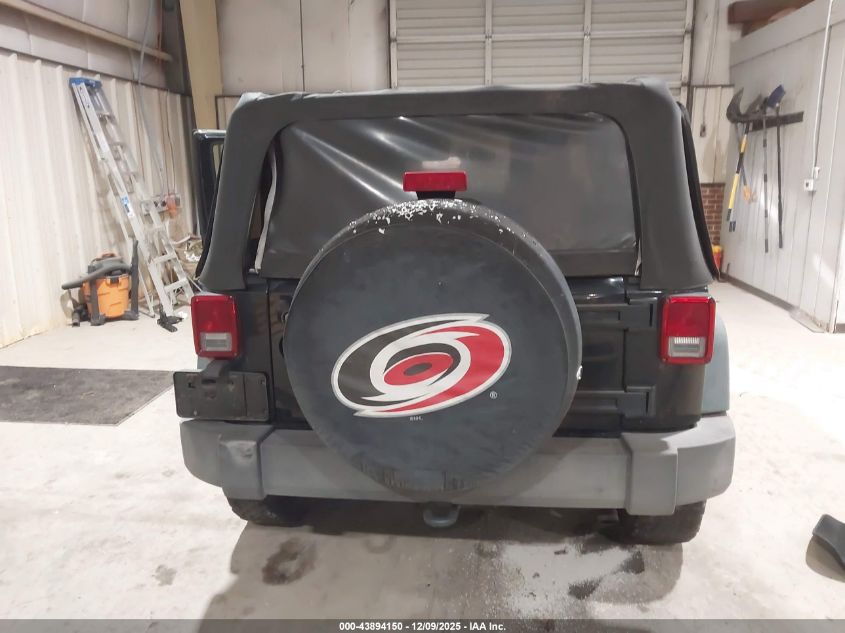 2008 Jeep Wrangler X VIN: 1J4FA24148L555513 Lot: 43894150