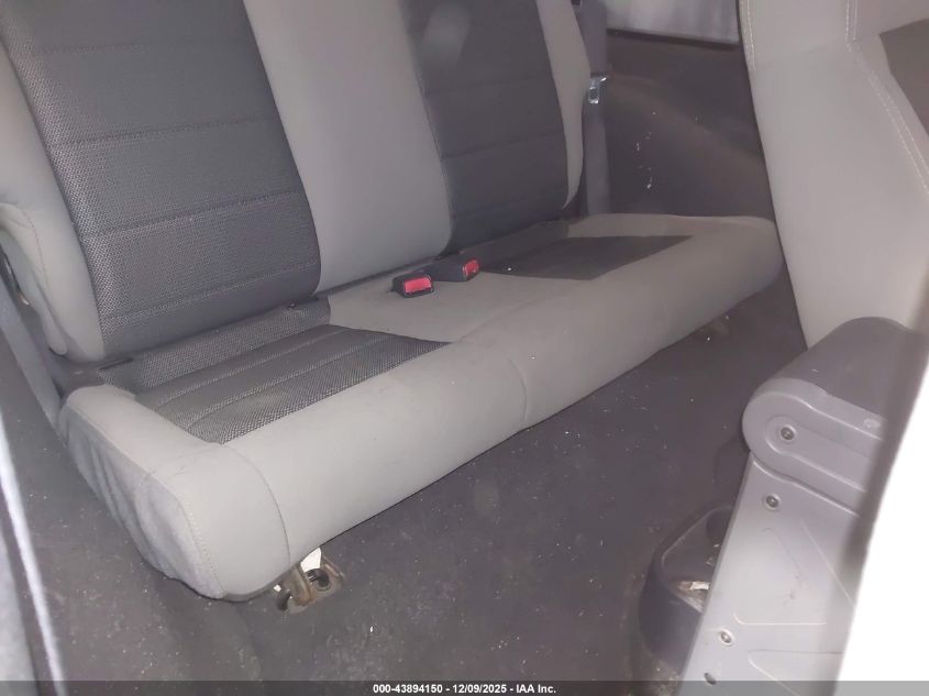 2008 Jeep Wrangler X VIN: 1J4FA24148L555513 Lot: 43894150