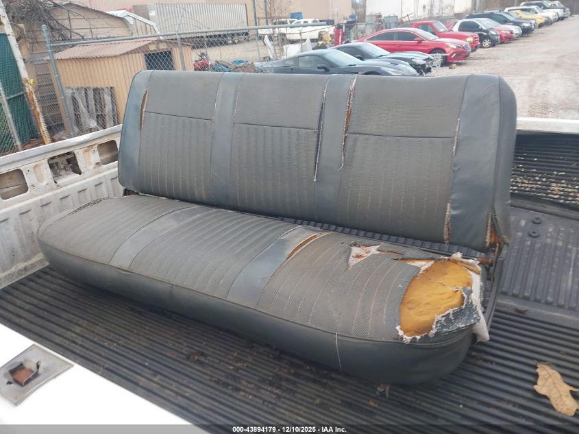 1994 Ford F150 VIN: 2FTEF15NBRCA13714 Lot: 43894179