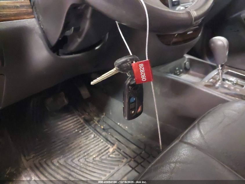 2011 Hyundai Santa Fe Limited V6 VIN: 5XYZKDAG0BG051564 Lot: 43894186