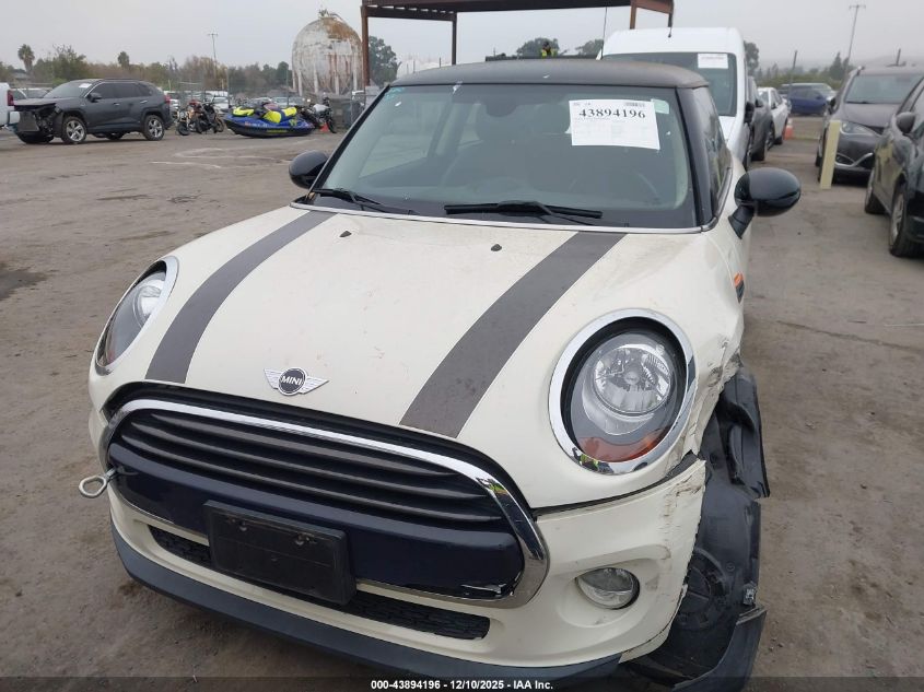 2018 Mini Hardtop Cooper/Oxford Edition VIN: WMWXP5C57J3C65545 Lot: 43894196
