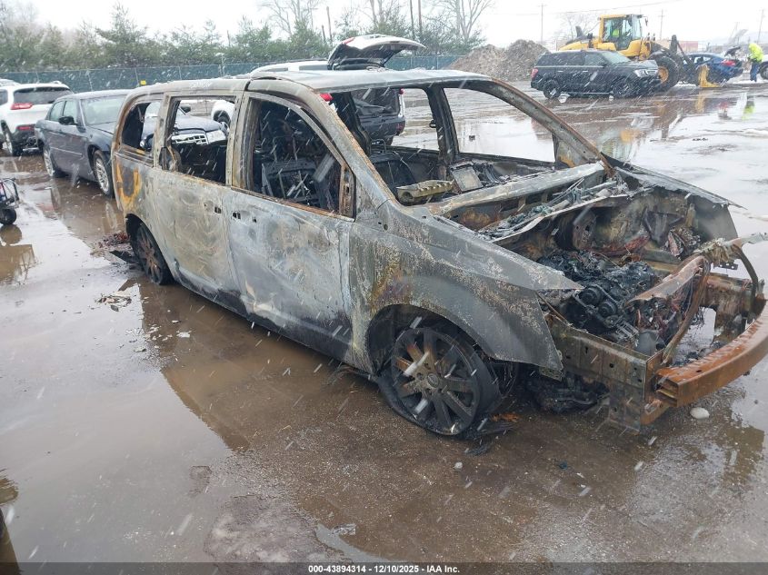 CHRYSLER TOWN & COUNTRY TOURING