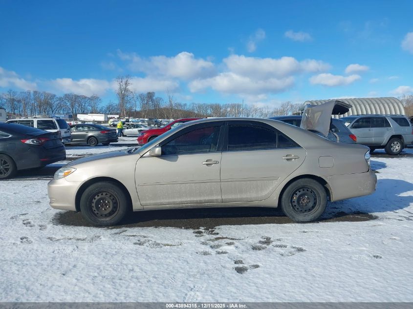 2004 Toyota Camry Le VIN: 4T1BE32KX4U790914 Lot: 43894315