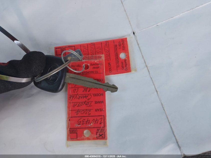 2004 Toyota Camry Le VIN: 4T1BE32KX4U790914 Lot: 43894315