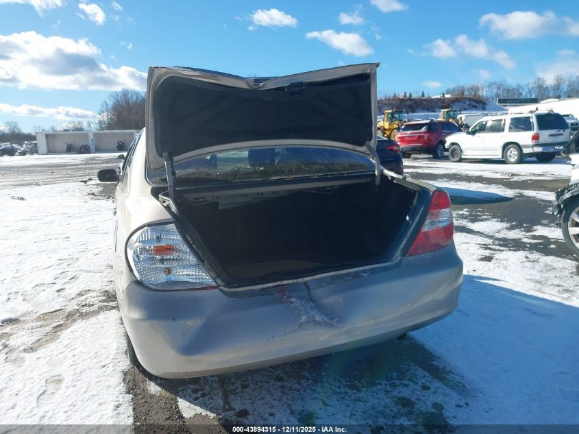 2004 Toyota Camry Le VIN: 4T1BE32KX4U790914 Lot: 43894315