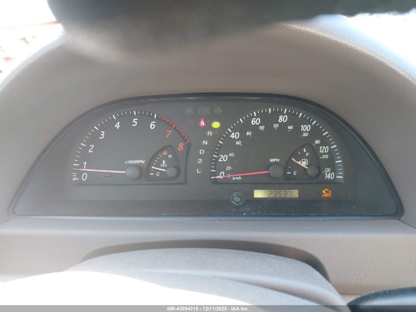 2004 Toyota Camry Le VIN: 4T1BE32KX4U790914 Lot: 43894315