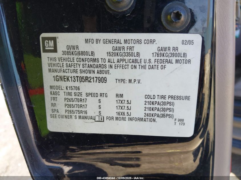 2005 Chevrolet Tahoe Z71 VIN: 1GNEK13T05R217909 Lot: 43894344