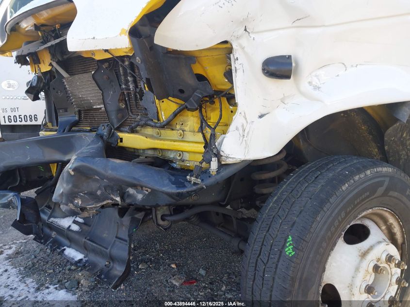 2016 Ford E-350 Cutaway VIN: 1FDWE3FS0GDC41416 Lot: 43894446