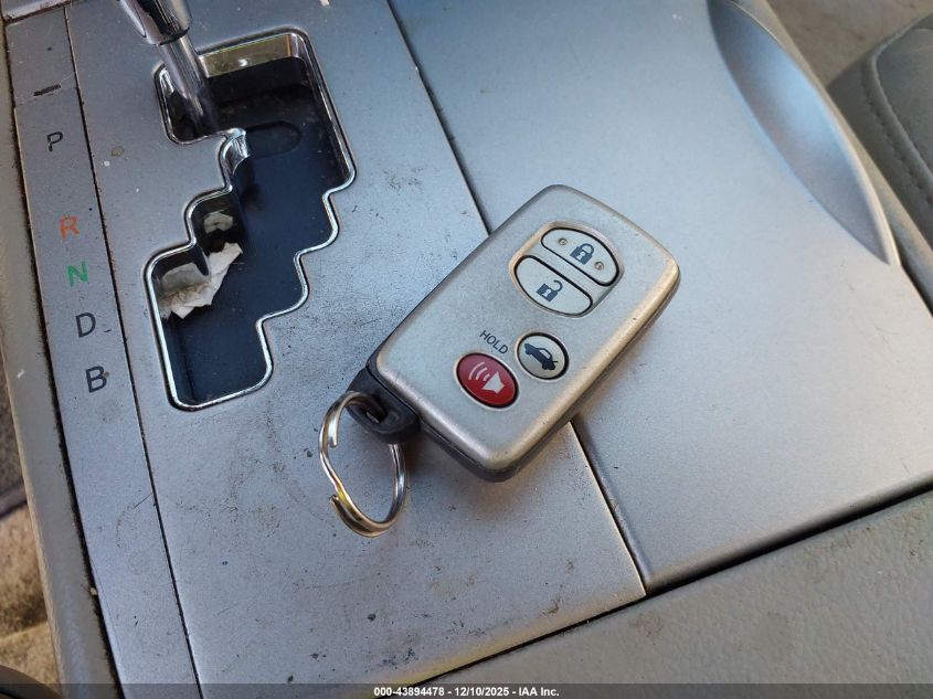 2007 Toyota Camry Hybrid VIN: JTNBB46K373013851 Lot: 43894478