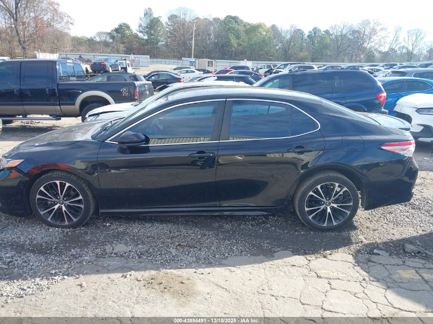 2018 Toyota Camry Se VIN: 4T1B11HK6JU676900 Lot: 43894491