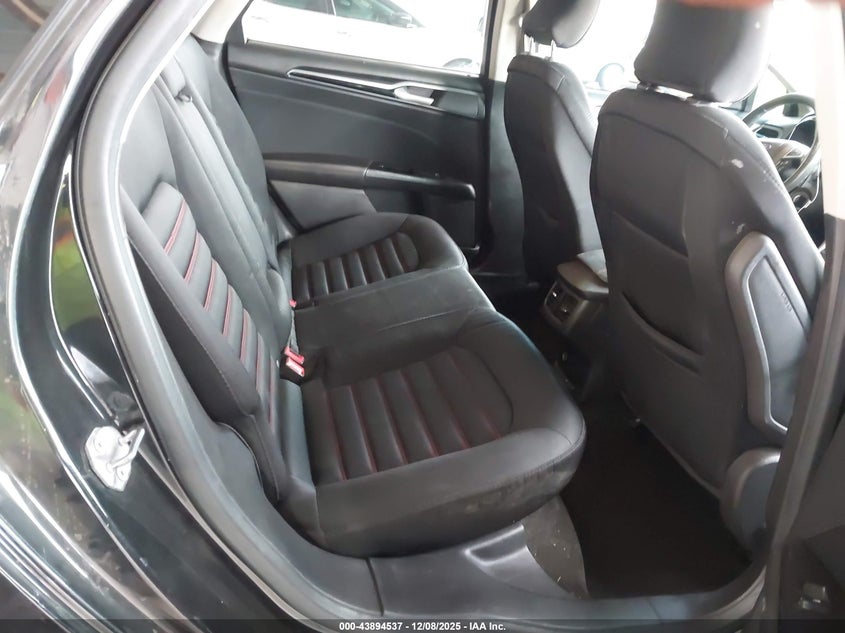 3FA6P0LU7FR185649 2015 FORD FUSION photo no. 8