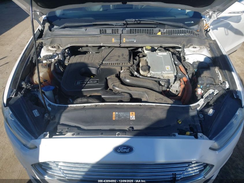 2015 Ford Fusion Hybrid Titanium VIN: 3FA6P0RU3FR199071 Lot: 43894592