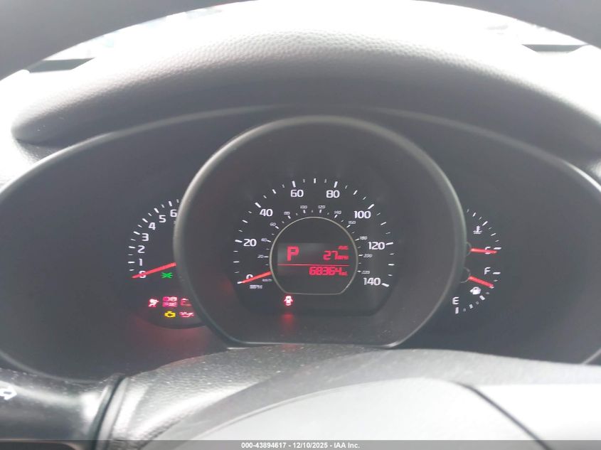 2018 Kia Soul VIN: KNDJN2A27J7621956 Lot: 43894617