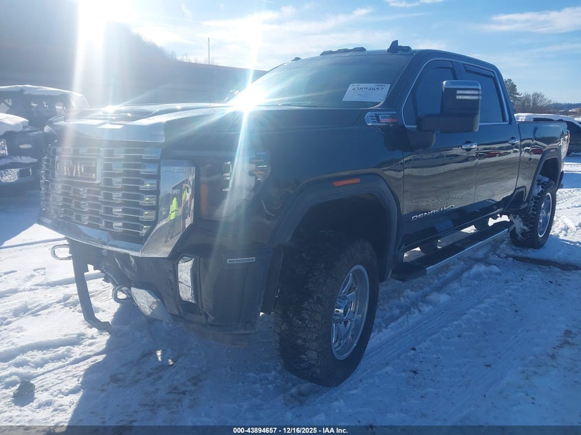 2024 GMC Sierra 2500Hd 4Wd Standard Bed Denali