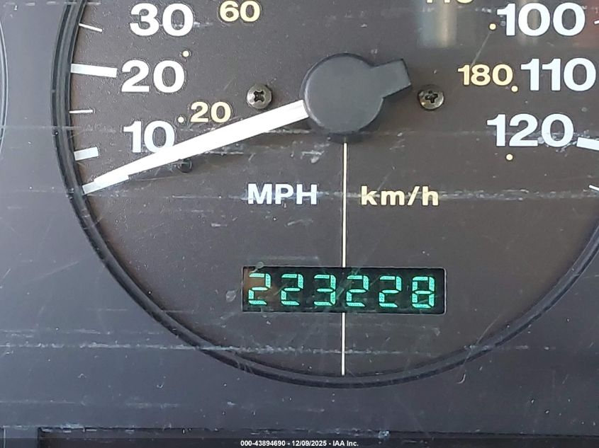 1998 Jeep Grand Cherokee Laredo VIN: 1J4GZ48S3WC350953 Lot: 43894690