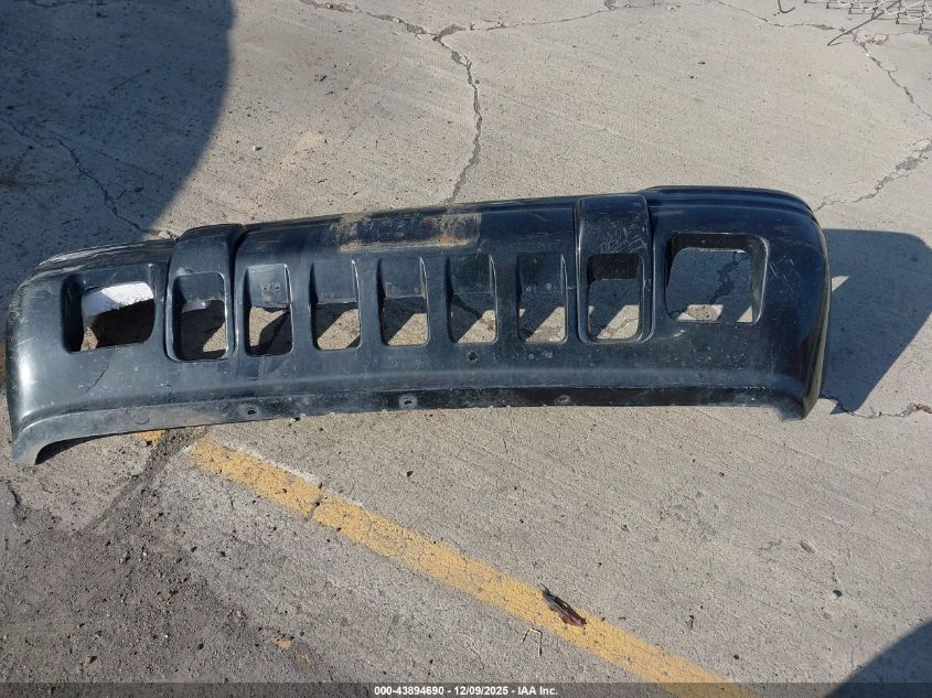 1998 Jeep Grand Cherokee Laredo VIN: 1J4GZ48S3WC350953 Lot: 43894690