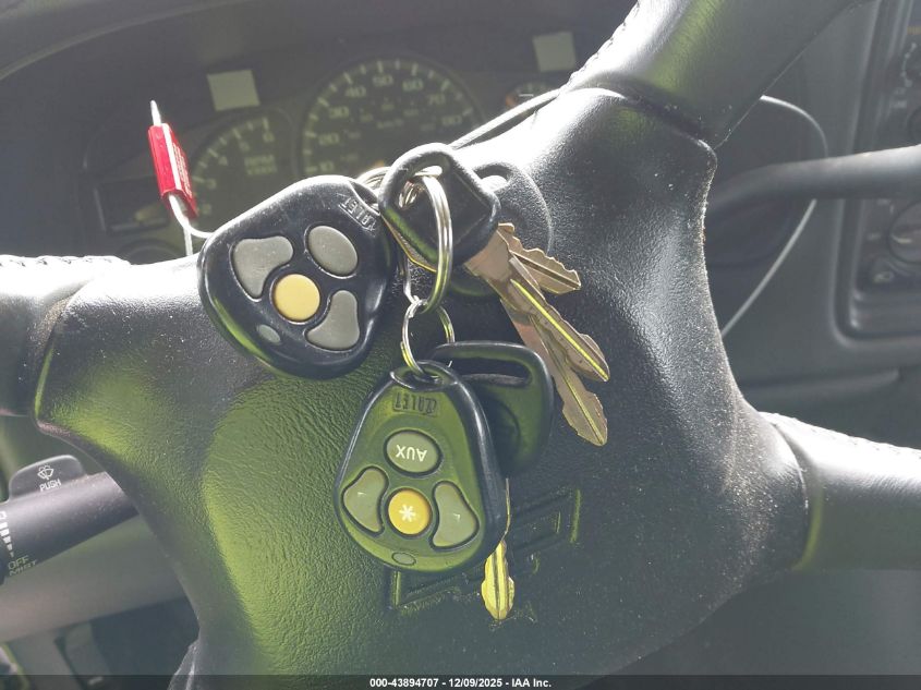 2002 Chevrolet Avalanche 1500 VIN: 3GNEK13T92G359641 Lot: 43894707