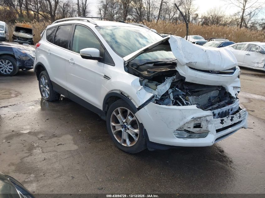 FORD ESCAPE TITANIUM