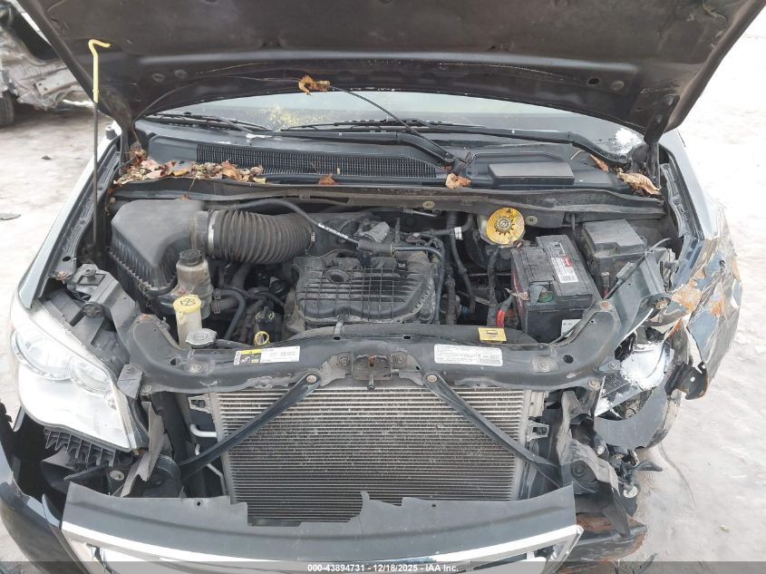 2013 Chrysler Town & Country Touring VIN: 2C4RC1BG4DR742587 Lot: 43894731