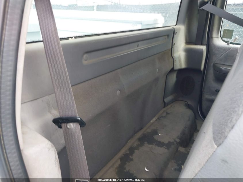 2002 Ford F-150 Xl/Xlt VIN: 1FTRF17252NB06386 Lot: 43894748