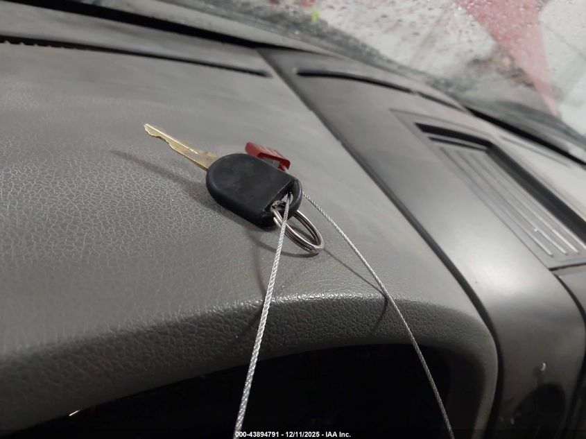 2004 Ford F-150 Xl/Xlt VIN: 1FTPF12594NA90527 Lot: 43894791