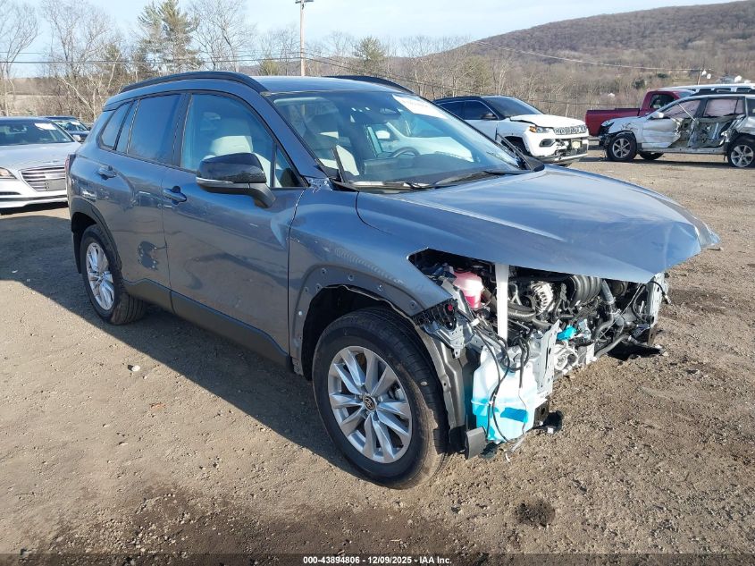 TOYOTA COROLLA CROSS LE