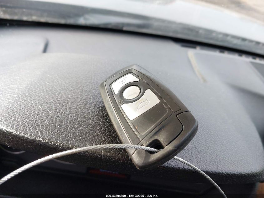 2015 BMW 328I xDrive VIN: WBA3B5G58FNS13602 Lot: 43894809